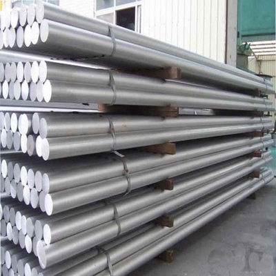 La barre de rond solide de l'acier inoxydable 316L a forgé